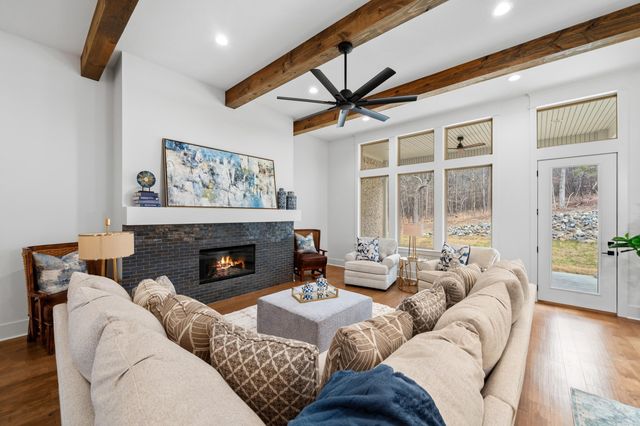 193 Waterview Drive, Hot Springs, AR 71913