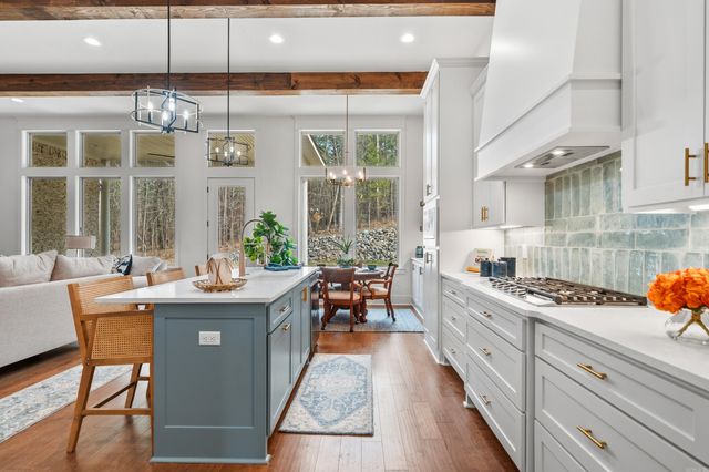 193 Waterview Drive, Hot Springs, AR 71913