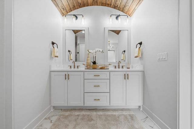 193 Waterview Drive, Hot Springs, AR 71913