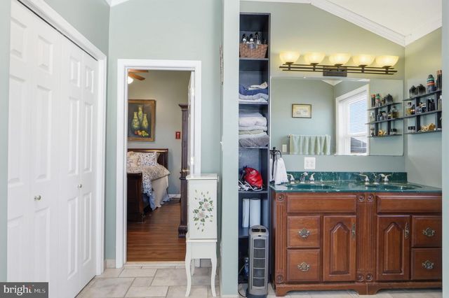 9304 TROY DR, Nokesville, VA 20181