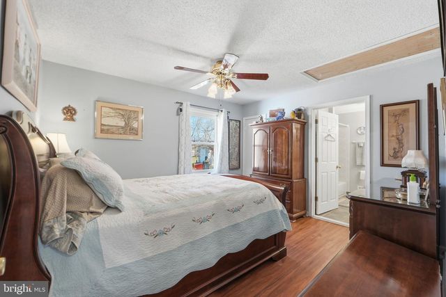 9304 TROY DR, Nokesville, VA 20181