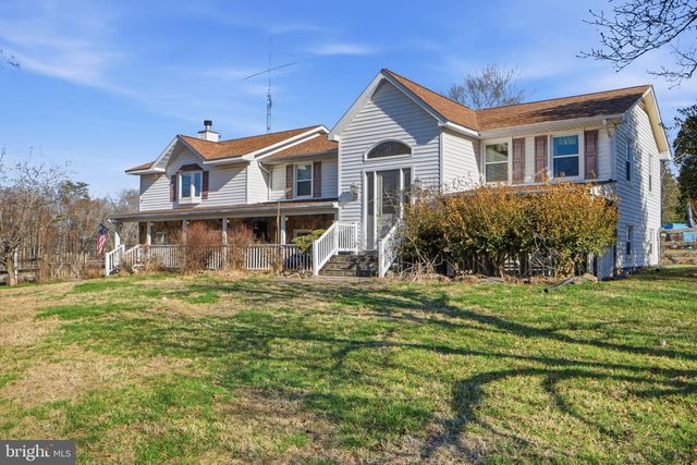 9304 TROY DR, Nokesville, VA 20181