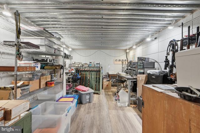 9304 TROY DR, Nokesville, VA 20181