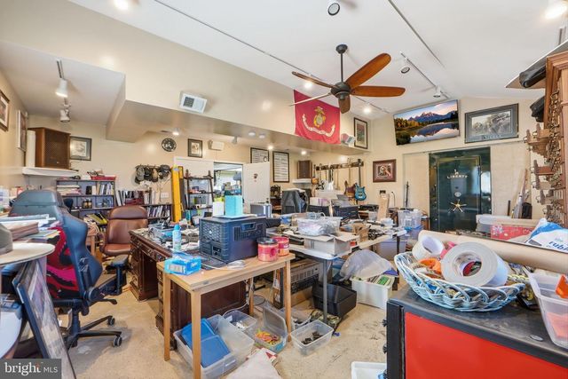 9304 TROY DR, Nokesville, VA 20181