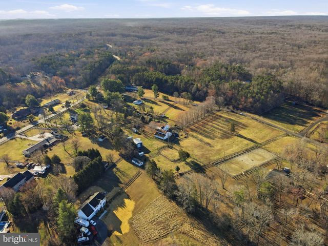 9304 TROY DR, Nokesville, VA 20181