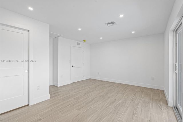 201 SE 12th St, Pompano Beach, FL 33060