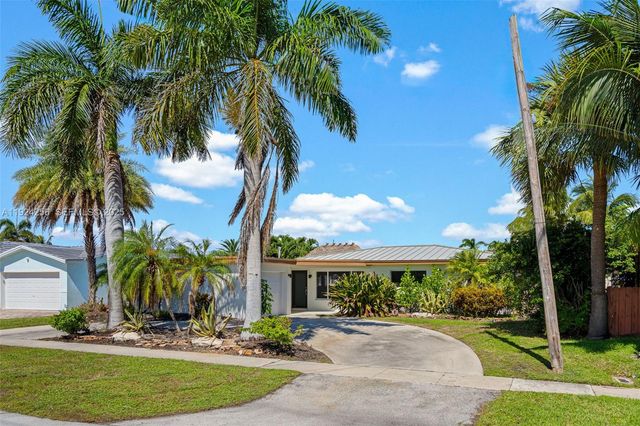 201 SE 12th St, Pompano Beach, FL 33060