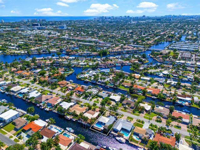 201 SE 12th St, Pompano Beach, FL 33060