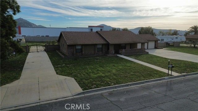 15939 Tyrol, Fontana, CA 92337
