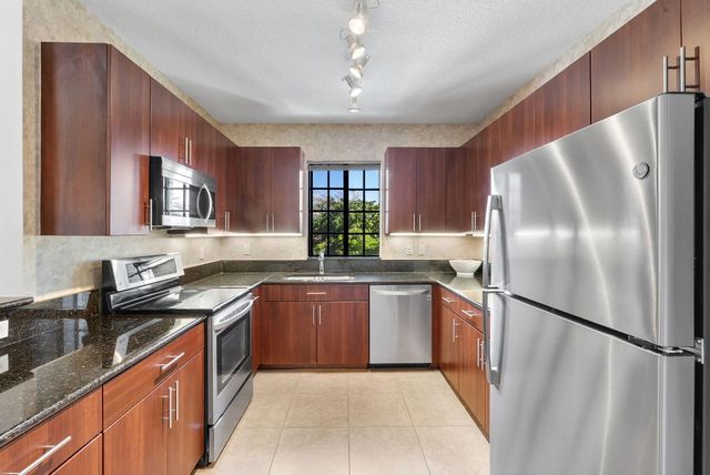 4905 Midtown Lane 2309, Palm Beach Gardens, FL 33418
