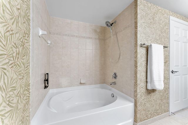 4905 Midtown Lane 2309, Palm Beach Gardens, FL 33418