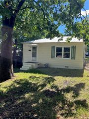 926 N Garland Avenue, Fayetteville, AR 72701