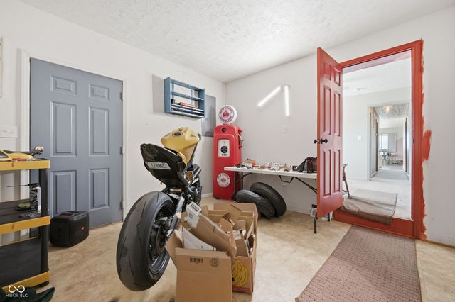 828 Cottage Avenue, Indianapolis, IN 46203