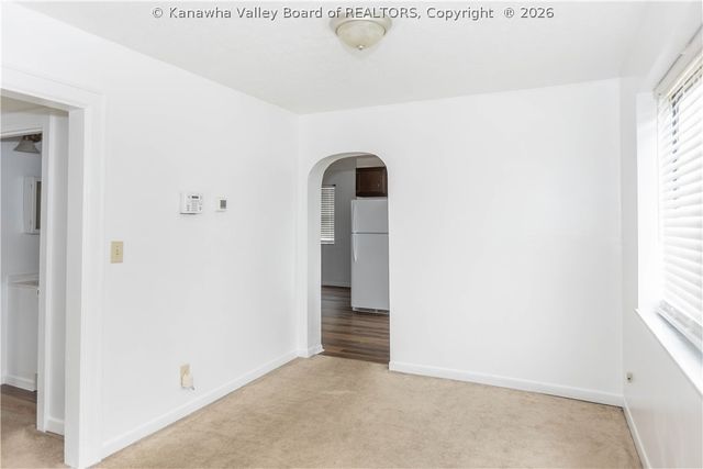 300 32nd Street W, Charleston, WV 25387