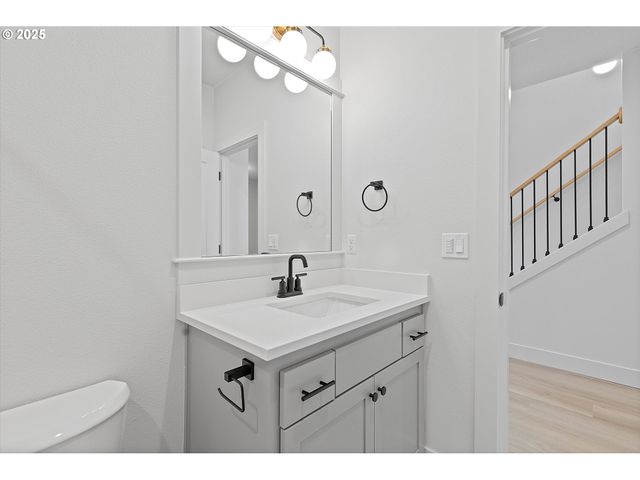 14999 Se Andre Way, Clackamas, OR 97015