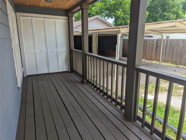 7521 Laredo Street, Houston, TX 77020