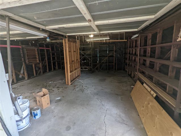 7521 Laredo Street, Houston, TX 77020