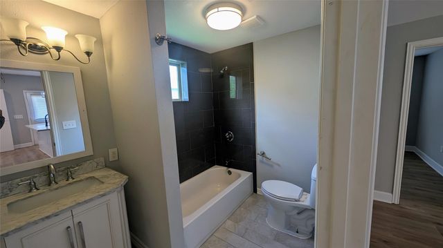 7521 Laredo Street, Houston, TX 77020