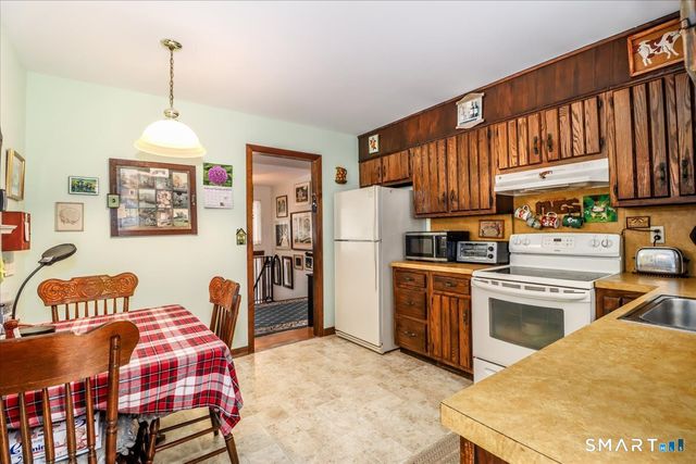 5 Western View Road, New Milford, CT 06776