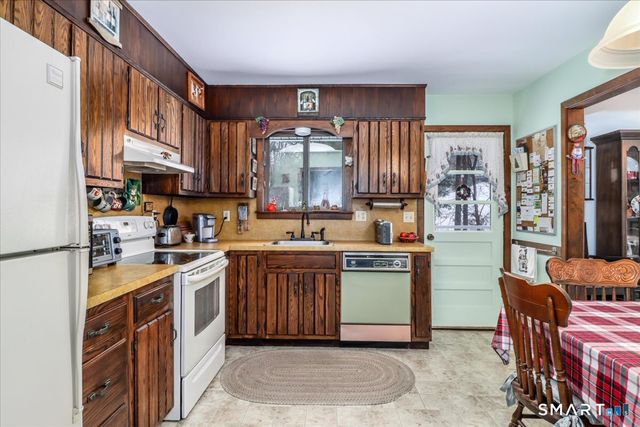 5 Western View Road, New Milford, CT 06776