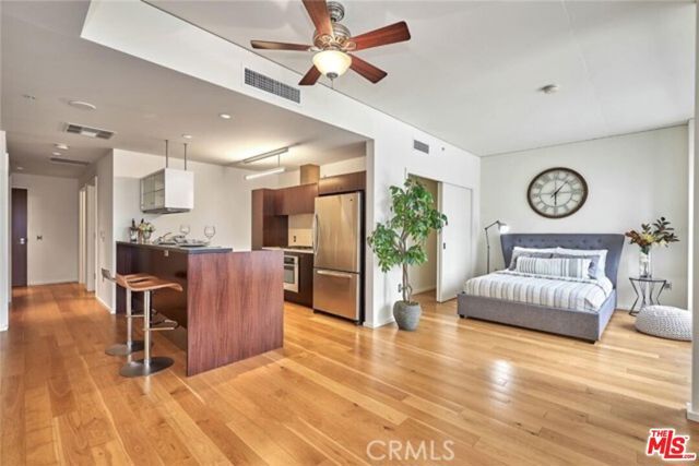 1155 S Grand Avenue 806, Los Angeles, CA 90015