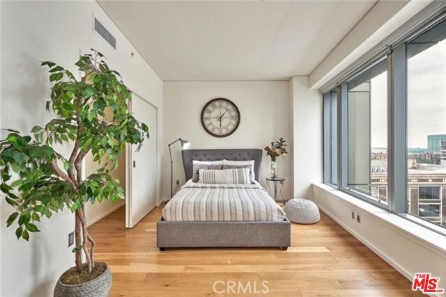 1155 S Grand Avenue 806, Los Angeles, CA 90015