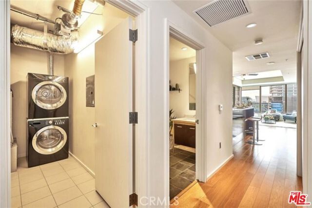 1155 S Grand Avenue 806, Los Angeles, CA 90015