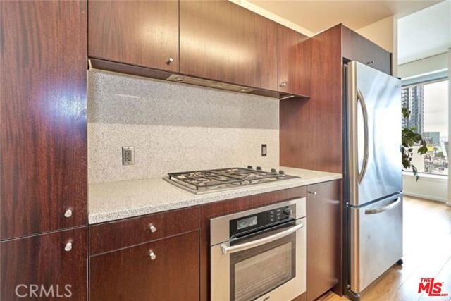 1155 S Grand Avenue 806, Los Angeles, CA 90015