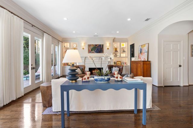 4709 Welford Drive, Bellaire, TX 77401