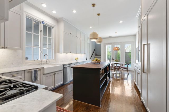 4709 Welford Drive, Bellaire, TX 77401