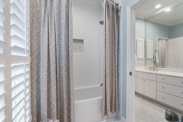 4709 Welford Drive, Bellaire, TX 77401