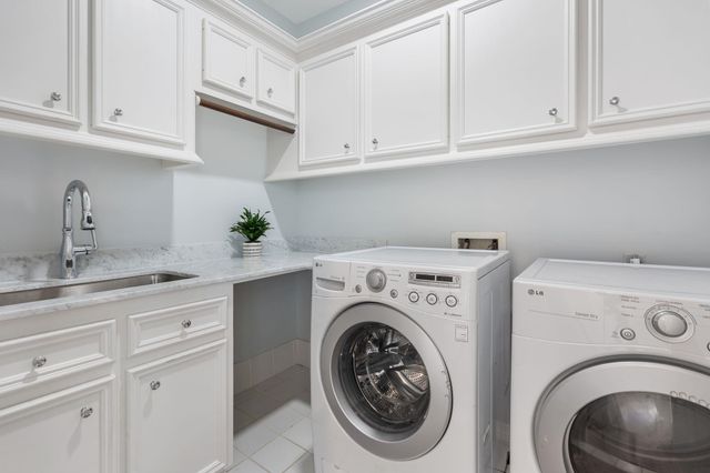 4709 Welford Drive, Bellaire, TX 77401