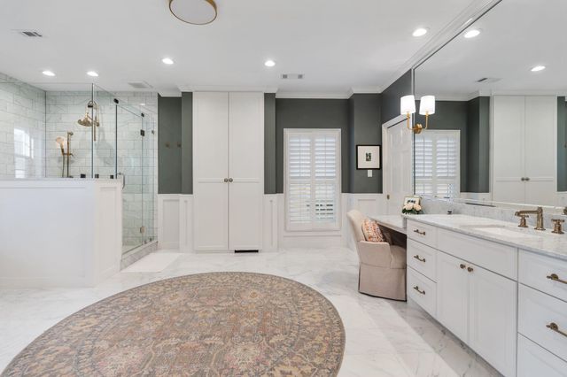 4709 Welford Drive, Bellaire, TX 77401