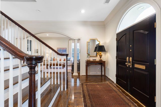 4709 Welford Drive, Bellaire, TX 77401