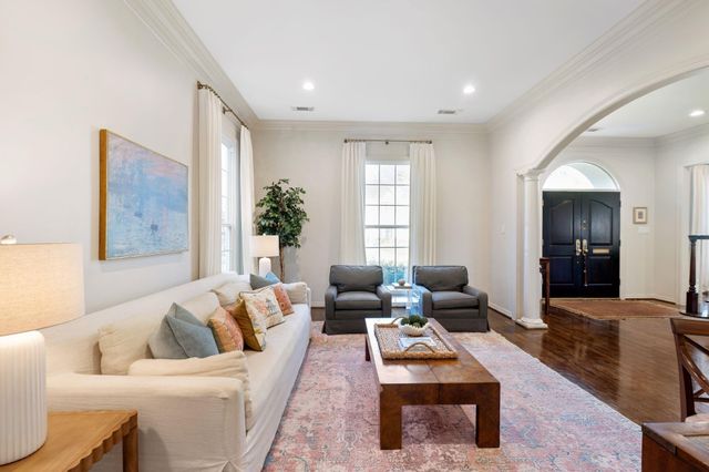 4709 Welford Drive, Bellaire, TX 77401