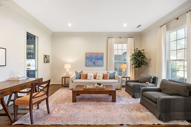 4709 Welford Drive, Bellaire, TX 77401