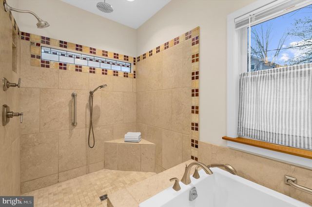 2321 HICKORY RD, Annapolis, MD 21401