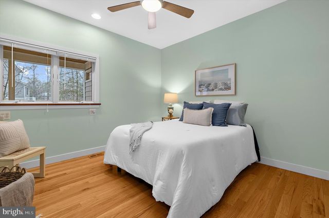 2321 HICKORY RD, Annapolis, MD 21401