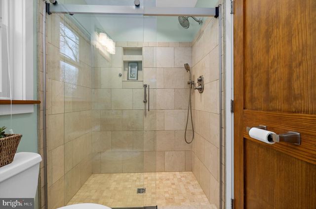 2321 HICKORY RD, Annapolis, MD 21401