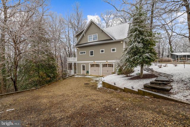 2321 HICKORY RD, Annapolis, MD 21401