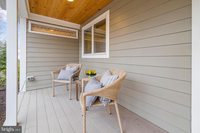 2321 HICKORY RD, Annapolis, MD 21401