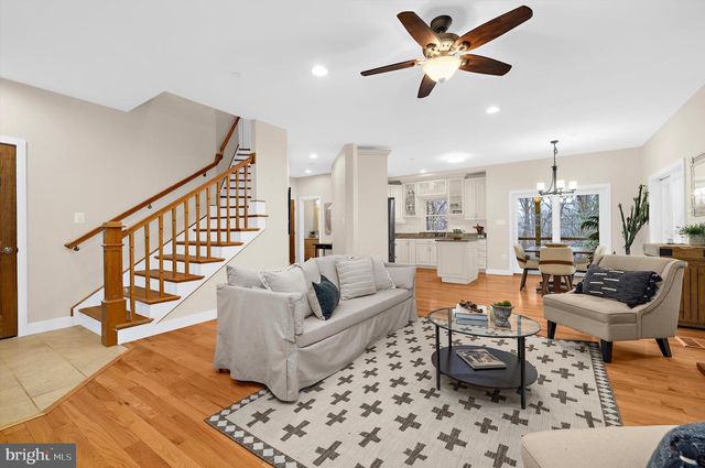 2321 HICKORY RD, Annapolis, MD 21401