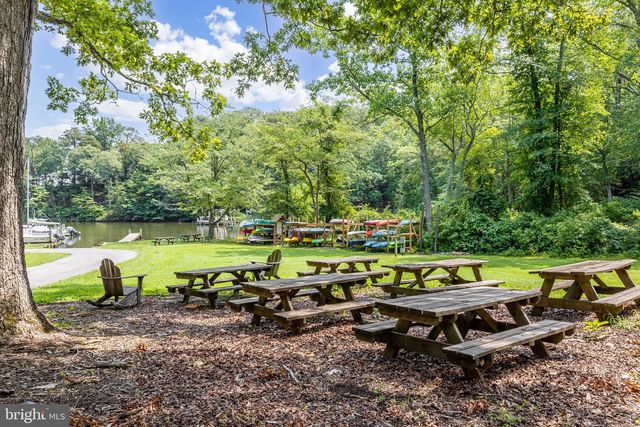 2321 HICKORY RD, Annapolis, MD 21401