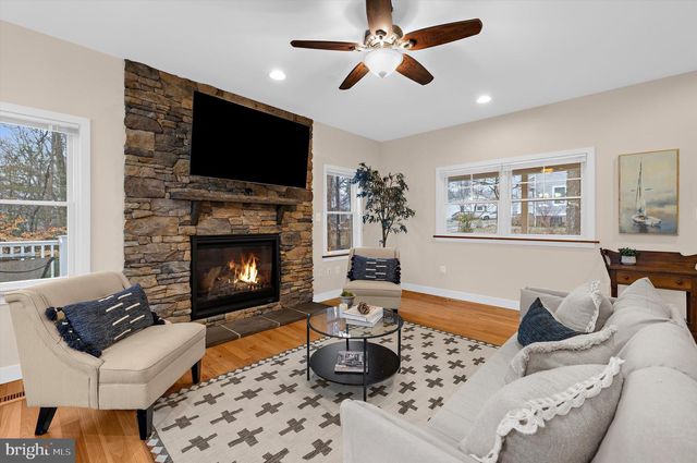 2321 HICKORY RD, Annapolis, MD 21401