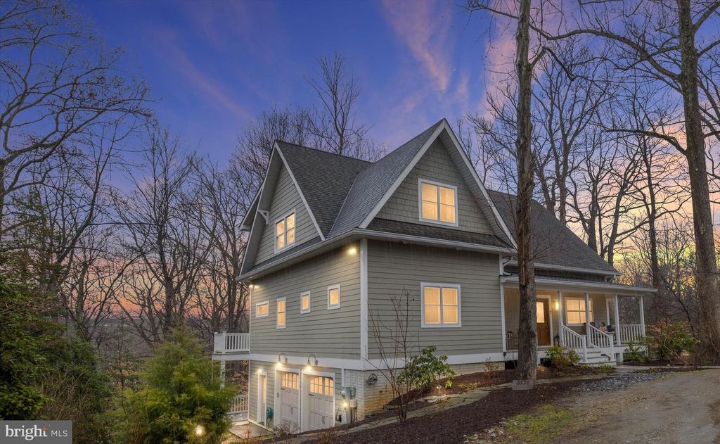 2321 HICKORY RD, Annapolis, MD 21401