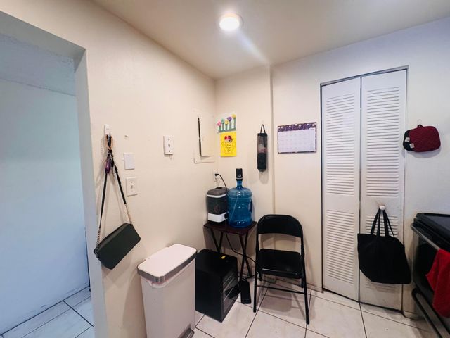 8025 S Colony Cir Circle 203, Tamarac, FL 33321