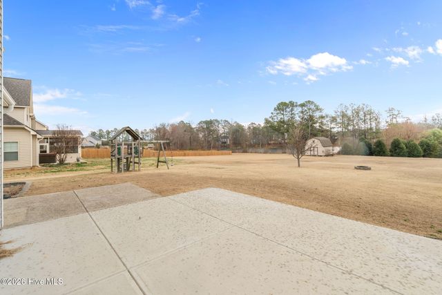 147 Farmhouse Lane, Carthage, NC 28327