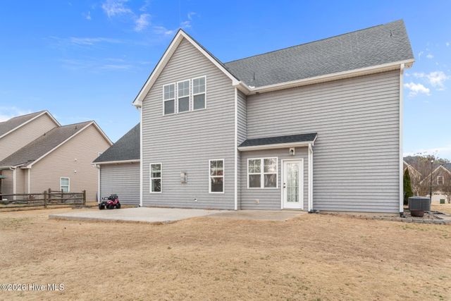 147 Farmhouse Lane, Carthage, NC 28327