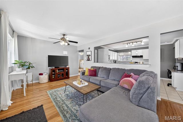 846 Ricewood Drive, Unincorporated, MO 63129