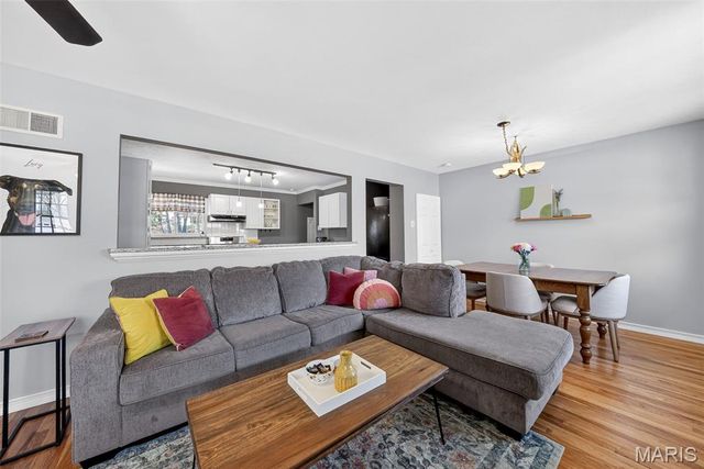 846 Ricewood Drive, Unincorporated, MO 63129